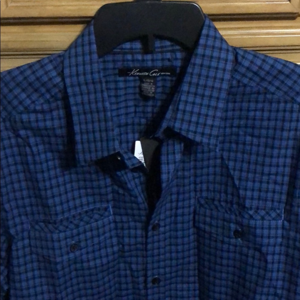 Kenneth Cole Button Up